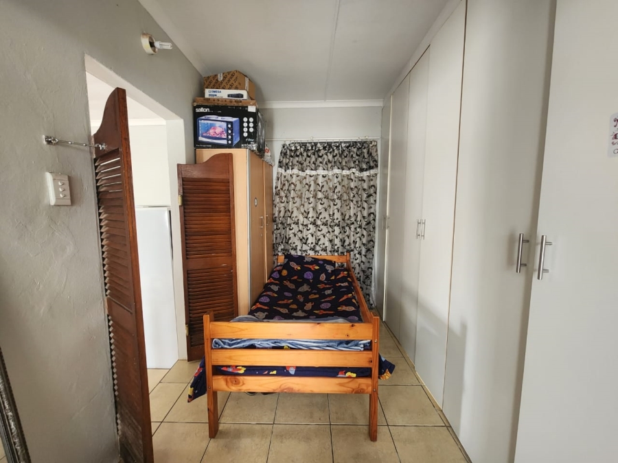 1 Bedroom Property for Sale in Cambridge West Eastern Cape